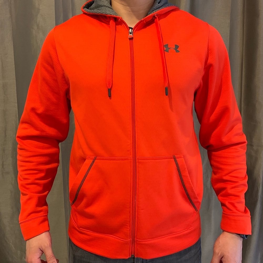 Men’s Under Armour hoodie